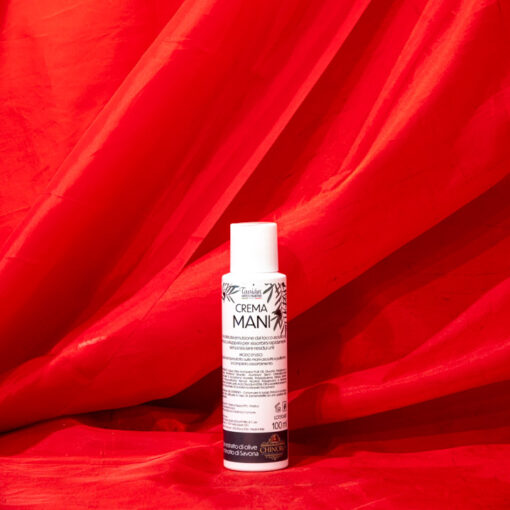 La Crema Mani